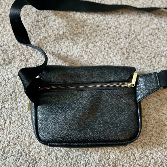 Freshly Picked Vegan Leather Park Pack - Picture 4 of 5